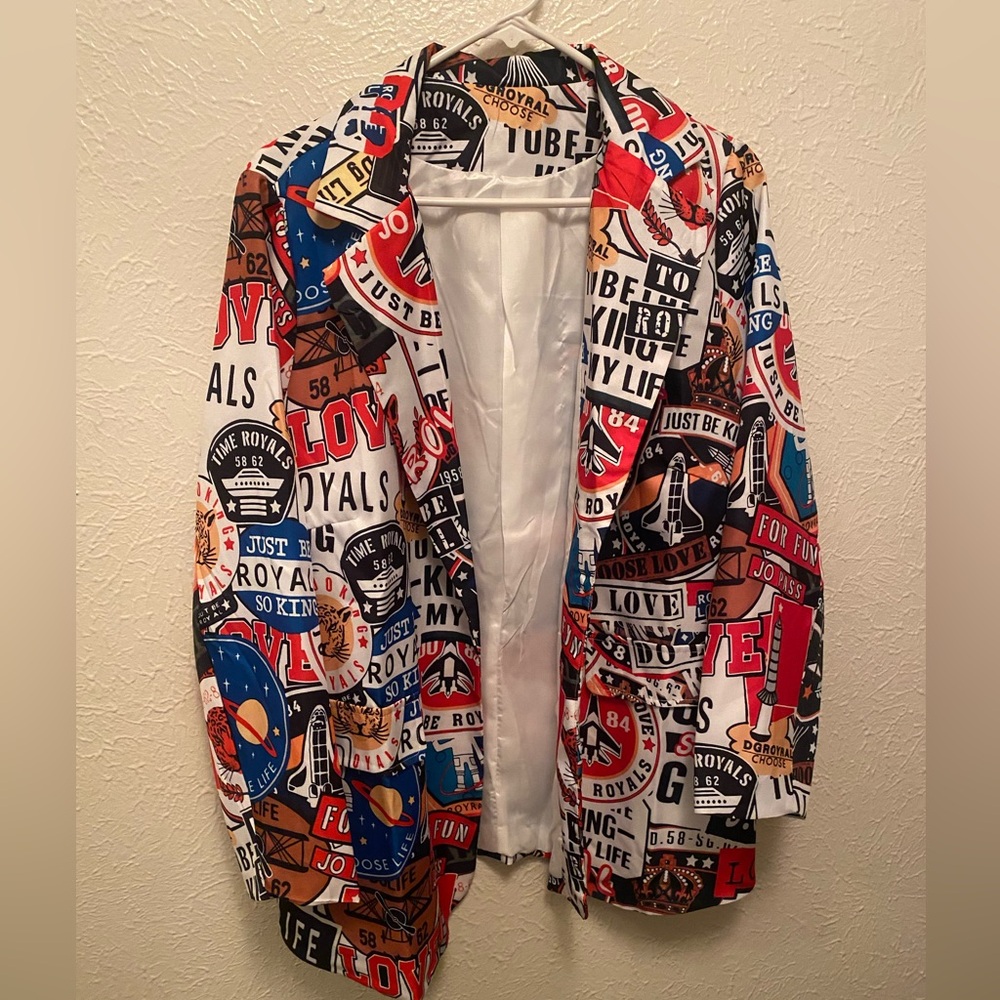 Women’s Graphic Blazer